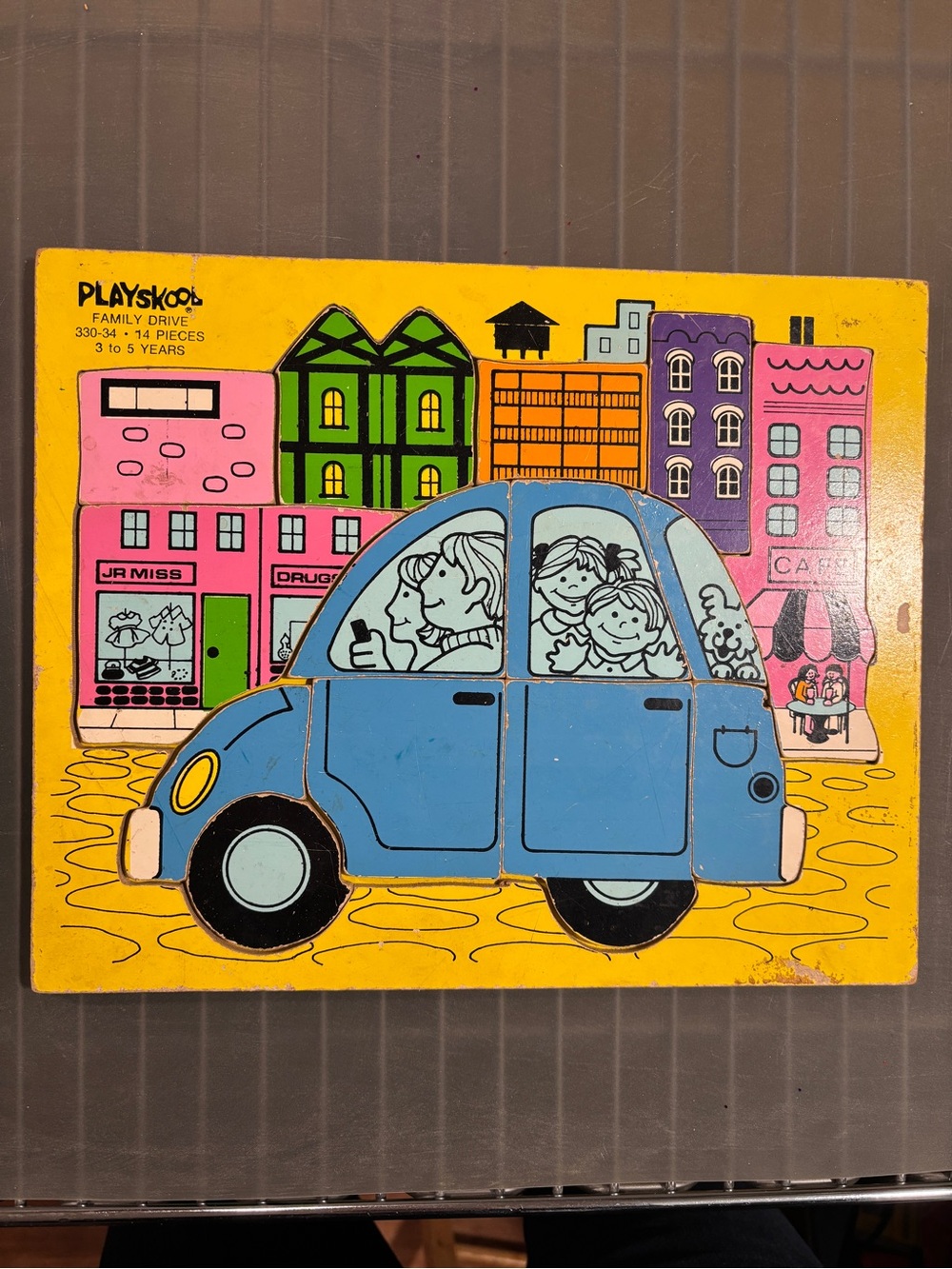 Vintage PLAYSKOOL Wood Tray Puzzle 330-34--FAMILY DRIVE--14 pcs.--1970's--RARE